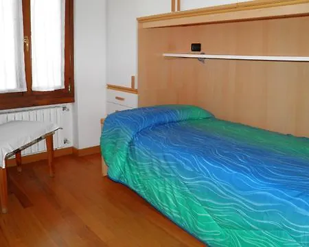 Holiday home Ai Ronchi
